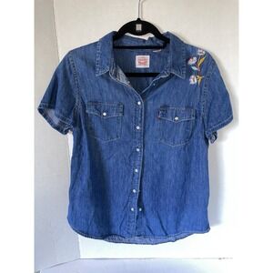 Levi's  Denim Embroidered Flowers Denim Short Sleeve Pearl Snap Size Large